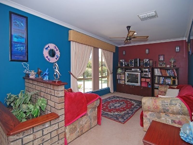 19 Deanhead Street, Bullsbrook WA 6084