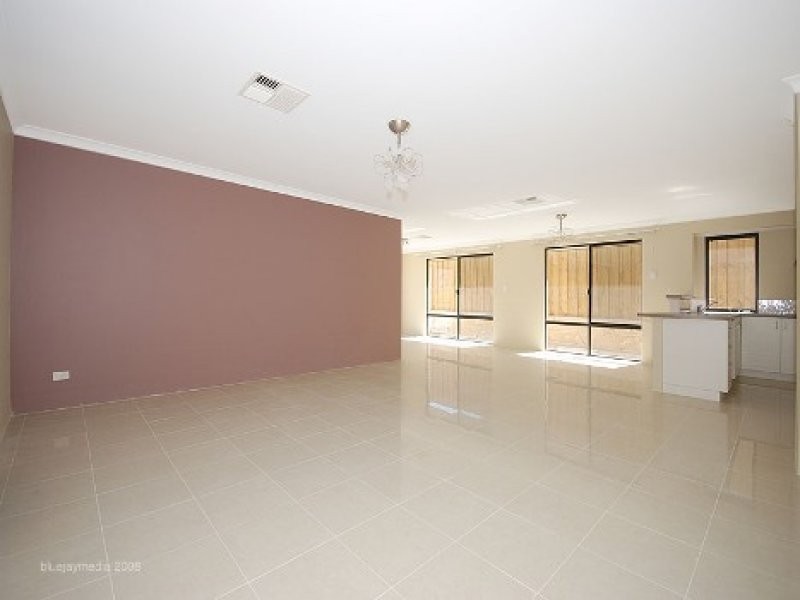 61 Ardmore Parade, Ellenbrook WA 6069