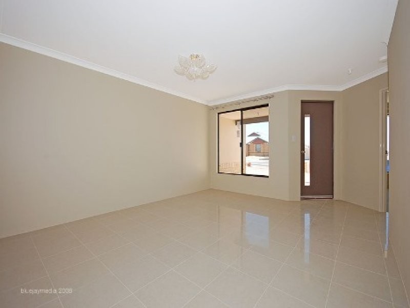 61 Ardmore Parade, Ellenbrook WA 6069