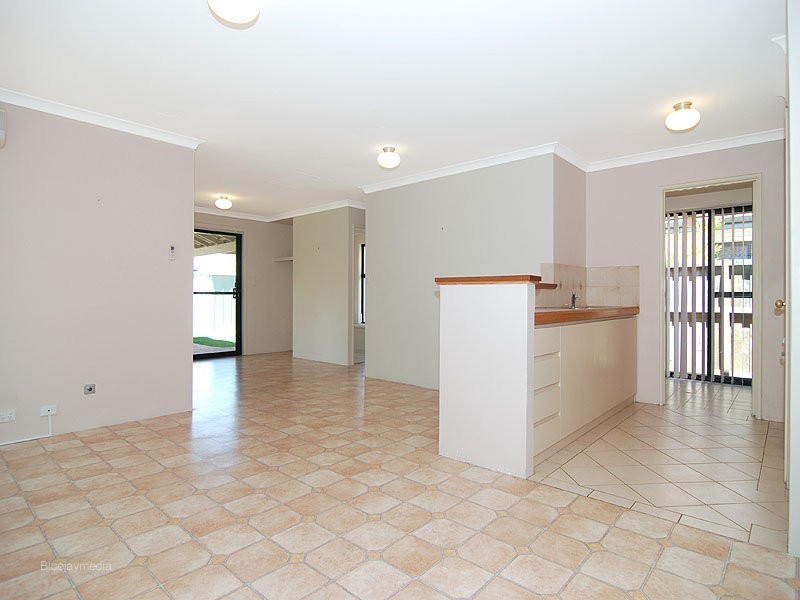 61 Vaucluse Crescent, Ellenbrook WA 6069