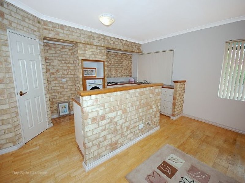 6 Jaeger Court, High Wycombe WA 6057