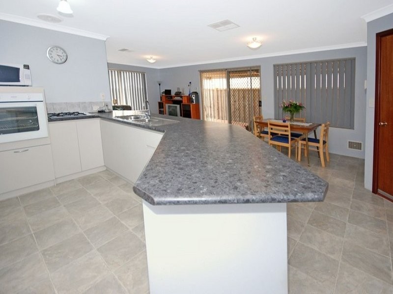 115 Coolamon Boulevard, Ellenbrook WA 6069