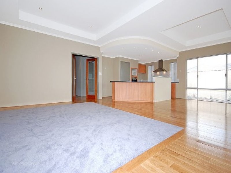 9 Ancona Link, Landsdale WA 6065