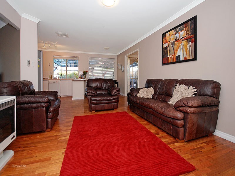 37 Wildflower Circle, Ellenbrook WA 6069