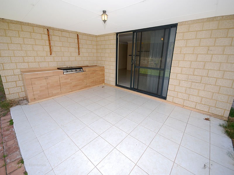 35 Pinegrove Drive, Ellenbrook WA 6069