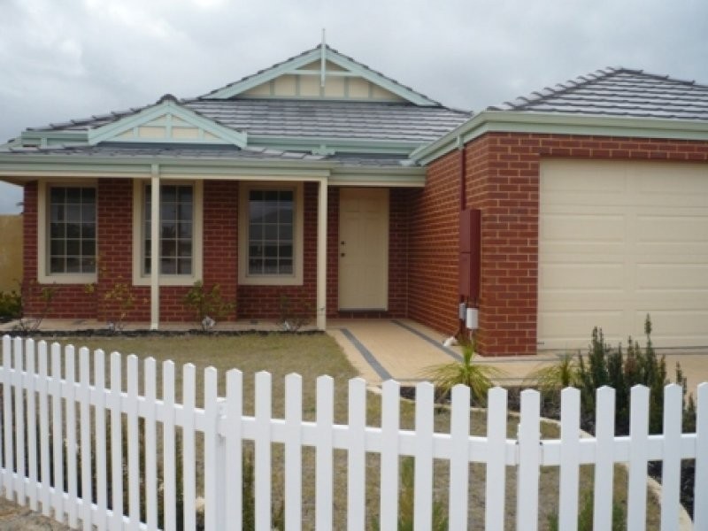 26 Withnell Drive, Ellenbrook WA 6069