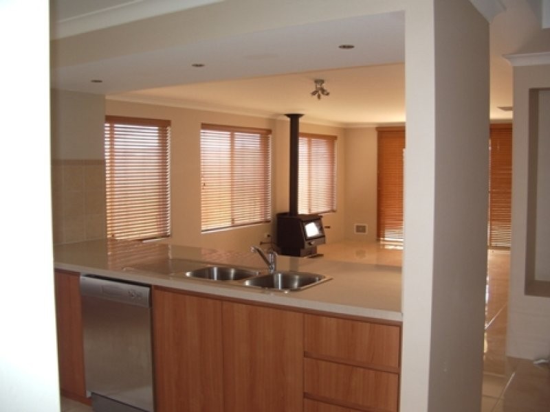 26 Withnell Drive, Ellenbrook WA 6069