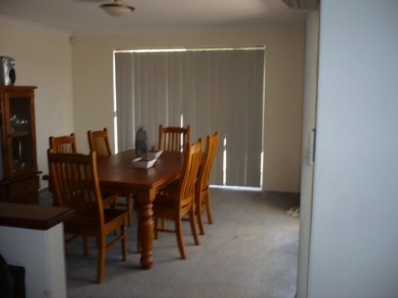 25 Babbler Turn, Beechboro WA 6063