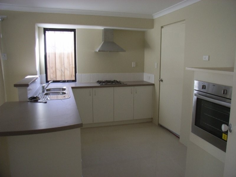 61 Ardmore Parade, Ellenbrook WA 6069