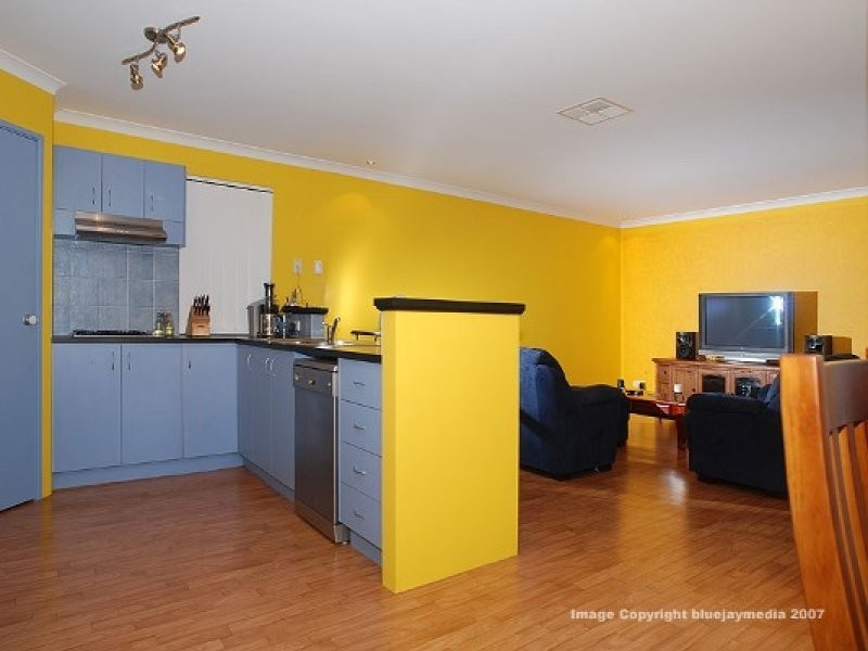 10 Coniston Drive, Ellenbrook WA 6069