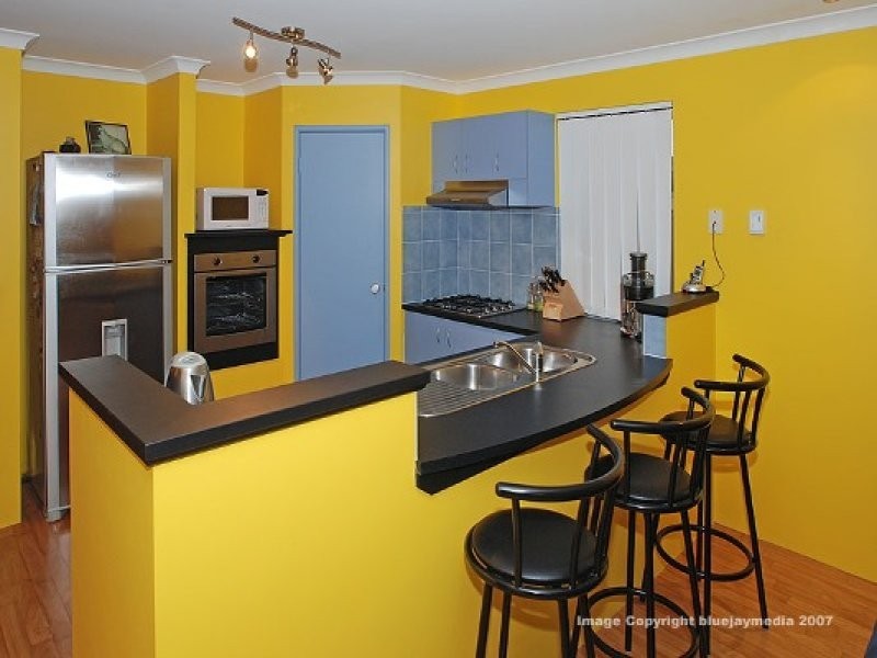 10 Coniston Drive, Ellenbrook WA 6069