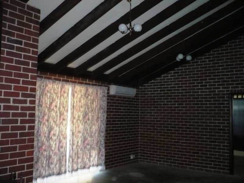 26 Valleybrook Road, Caversham WA 6055