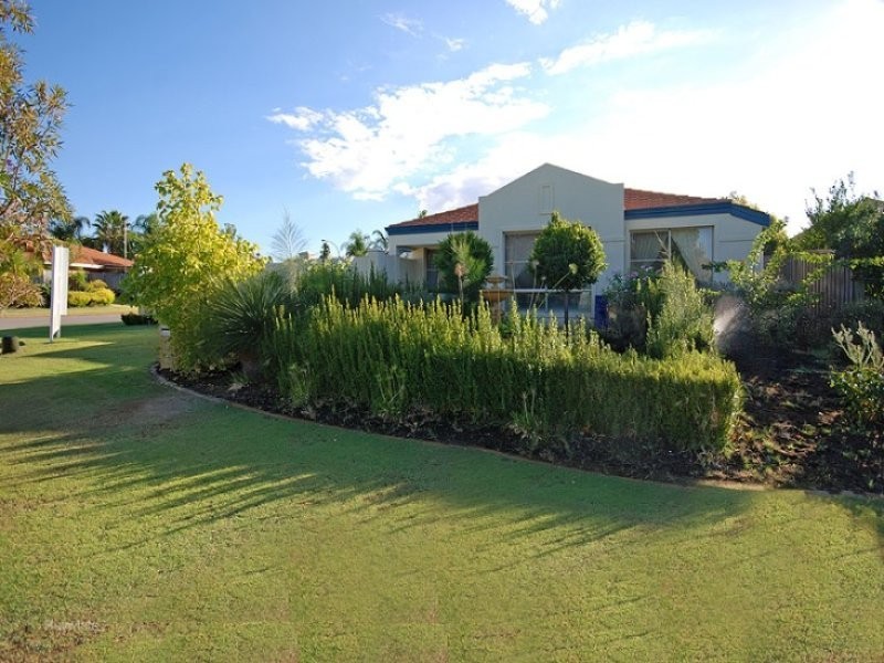 37 Wildflower Circle, Ellenbrook WA 6069