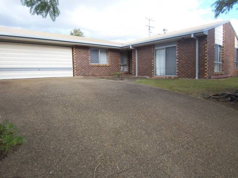 30 Cinderella Drive, Springwood QLD 4127