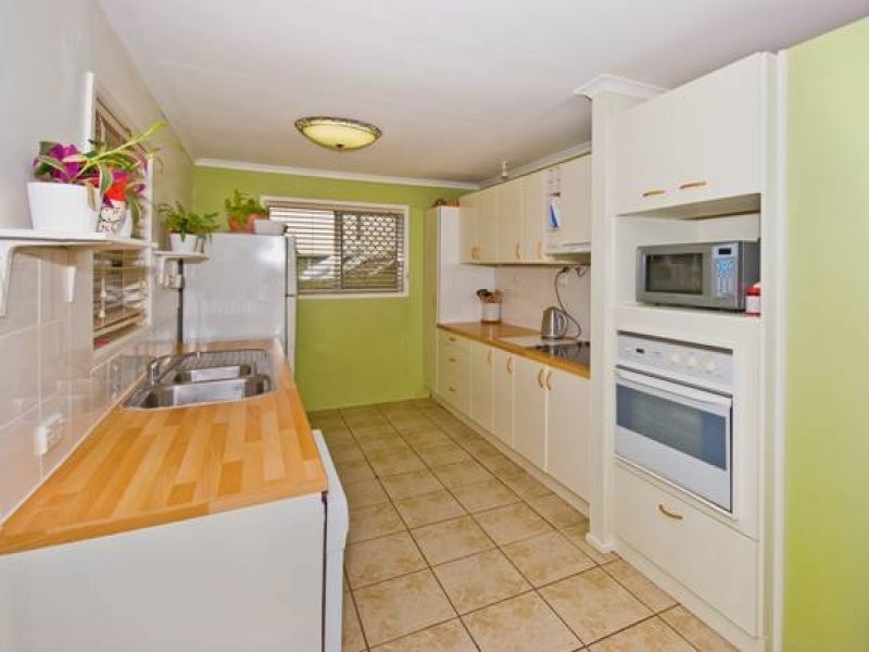 56 Dennis Road, Springwood QLD 4127