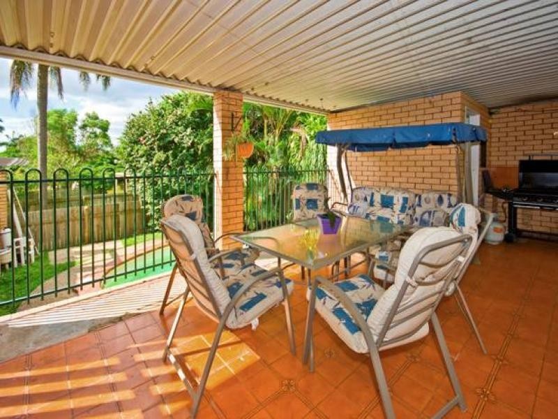 56 Dennis Road, Springwood QLD 4127