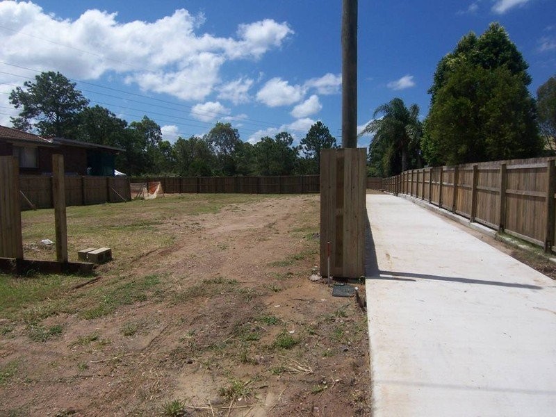 19 Lilac Street, Daisy Hill QLD 4127
