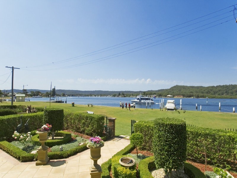 49 Paringa Avenue, Davistown NSW 2251