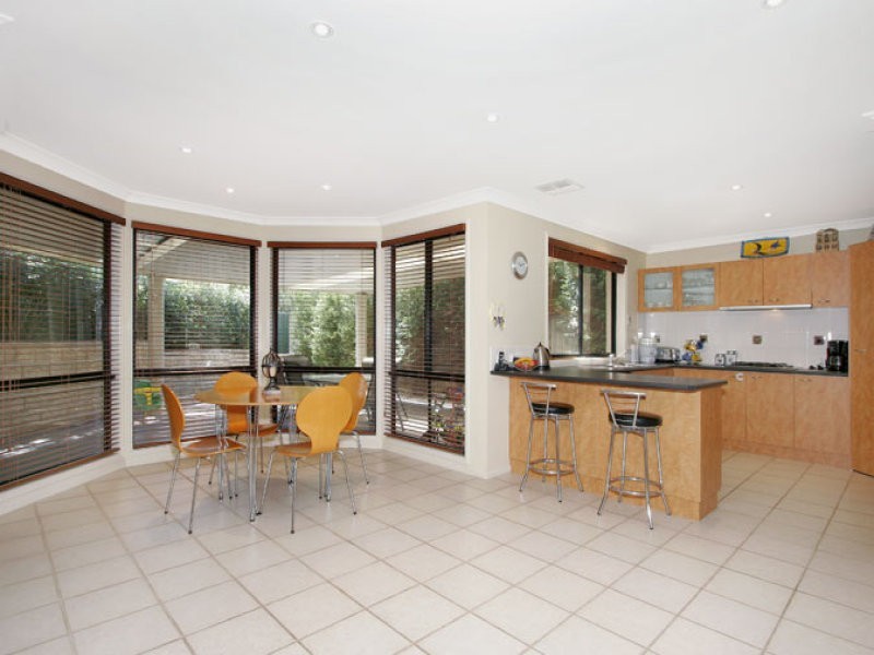 6 Scribbly Gum Crescent, Erina NSW 2250