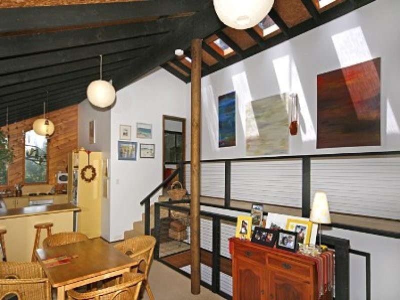 15 Rubie Crescent, East Gosford NSW 2250