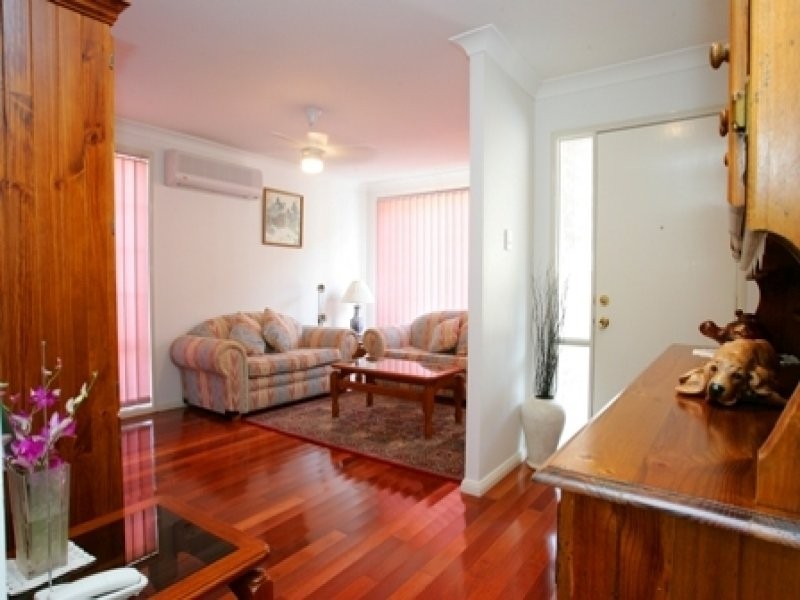 25a Katherine Crescent, Green Point NSW 2251