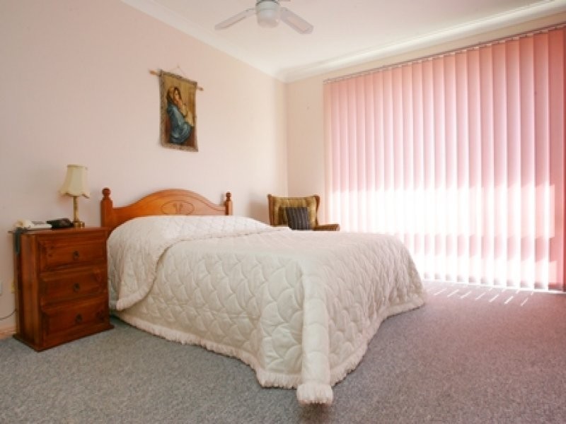 25a Katherine Crescent, Green Point NSW 2251