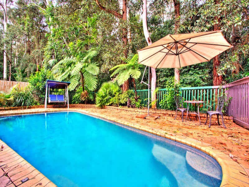 16 Childs Close, Green Point NSW 2251