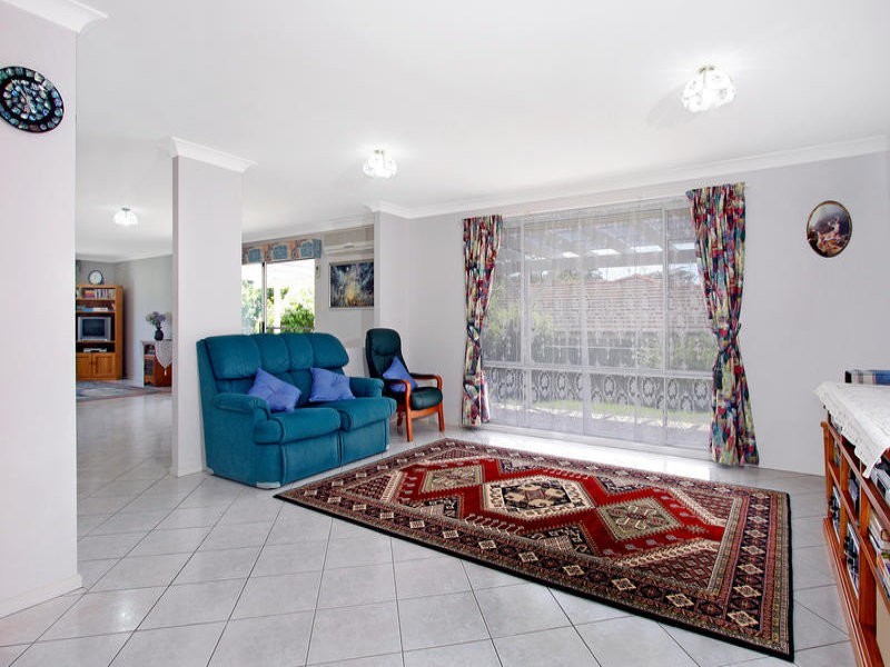 7 Poplar Close, Springfield NSW 2250