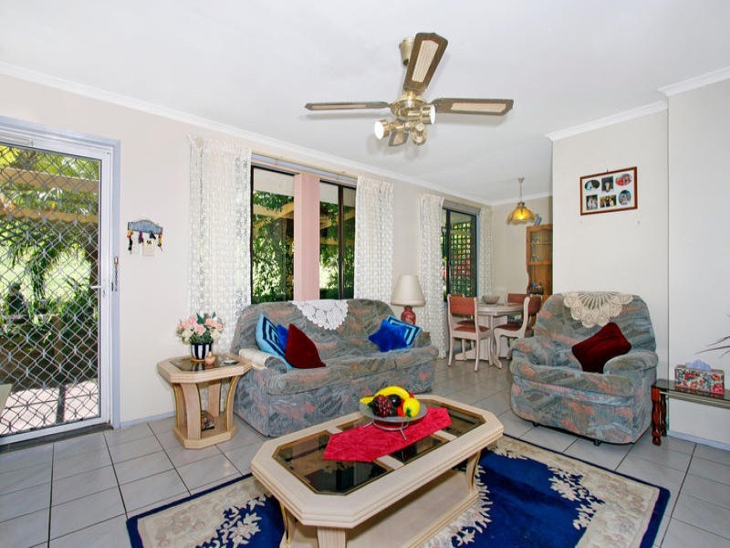 8 Woodview Road, Springfield NSW 2250
