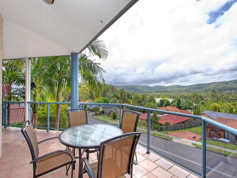 2 Cooper Road, Green Point NSW 2251