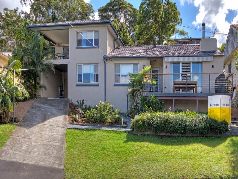 27 Headlam Parade, Springfield NSW 2250