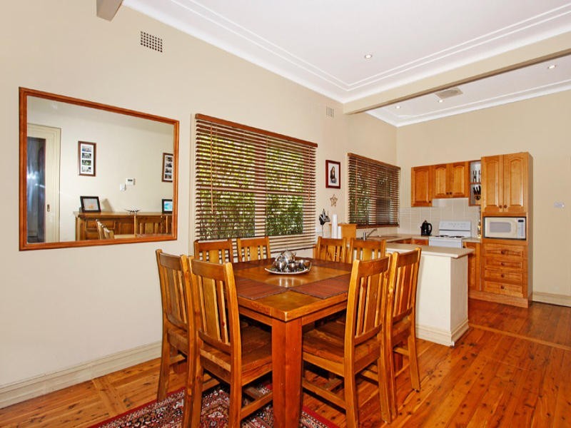 177 Brisbane Water Drive, Point Clare NSW 2250
