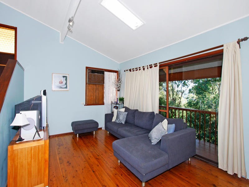 73 Bayview Avenue, East Gosford NSW 2250