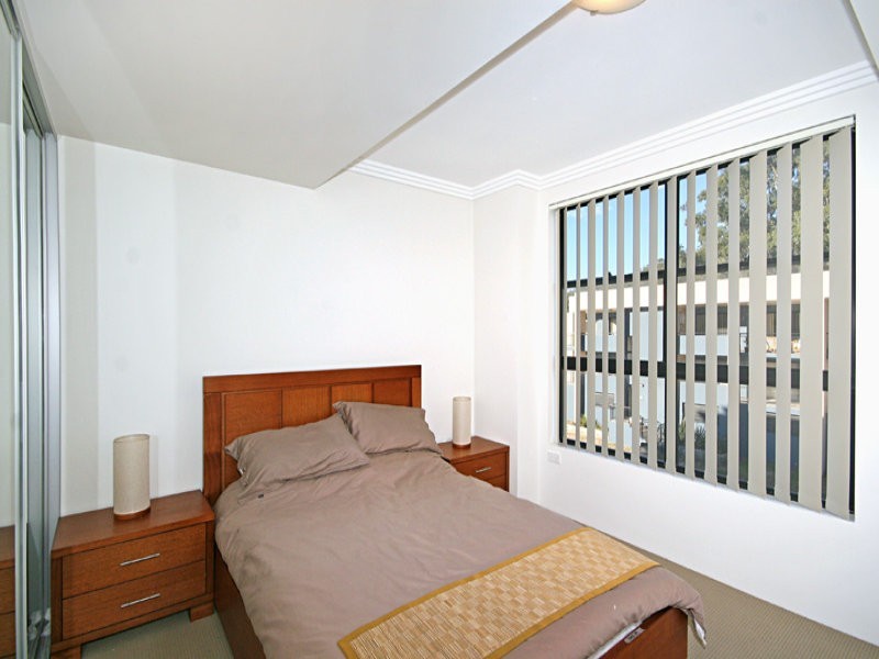 2/24 – 26 Watt Street, Gosford NSW 2250