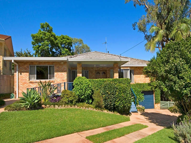 5 The Grove, Wyoming NSW 2250