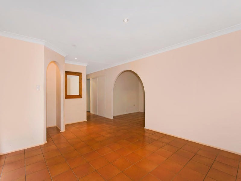 72 James Sea Dr, Green Point NSW 2251