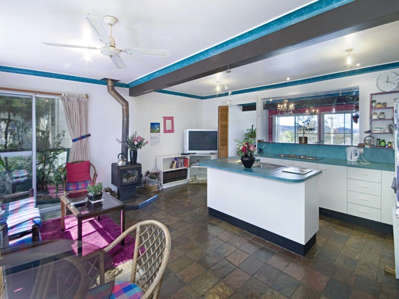 83 Emma James Street, East Gosford NSW 2250