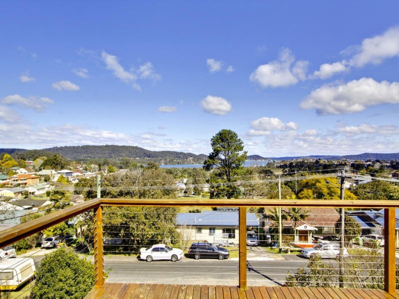 33 Headlam Parade, Springfield NSW 2250