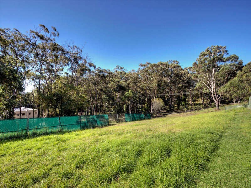 16 Jennie Cox Close, Erina NSW 2250