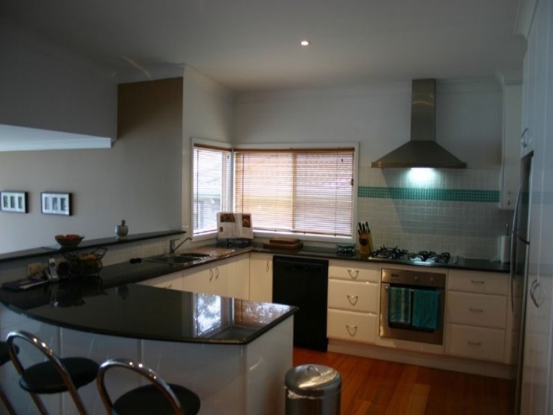 20 Lexington Parade, Green Point NSW 2251