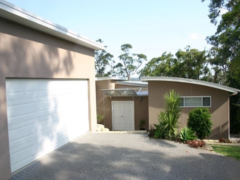 20 Lexington Parade, Green Point NSW 2251