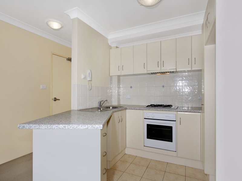 1/54 Karalta Road, Erina NSW 2250