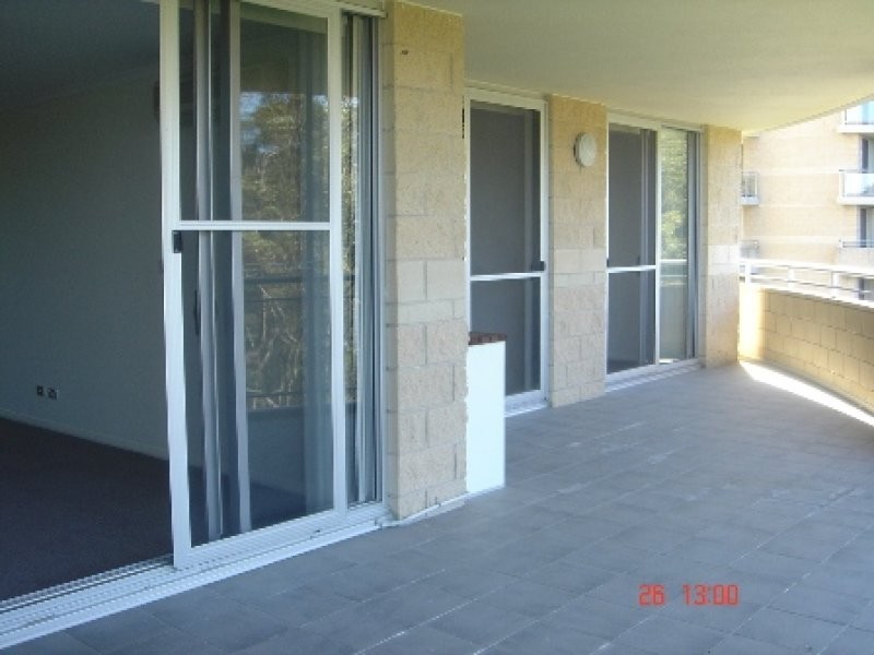114/80 John Whiteway Drive, Gosford NSW 2250