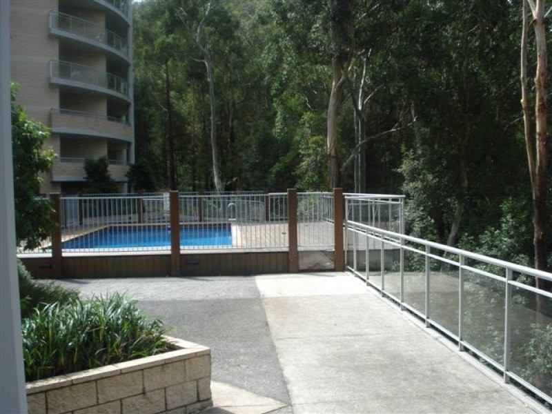 22/80 John Whiteway Drive, Gosford NSW 2250