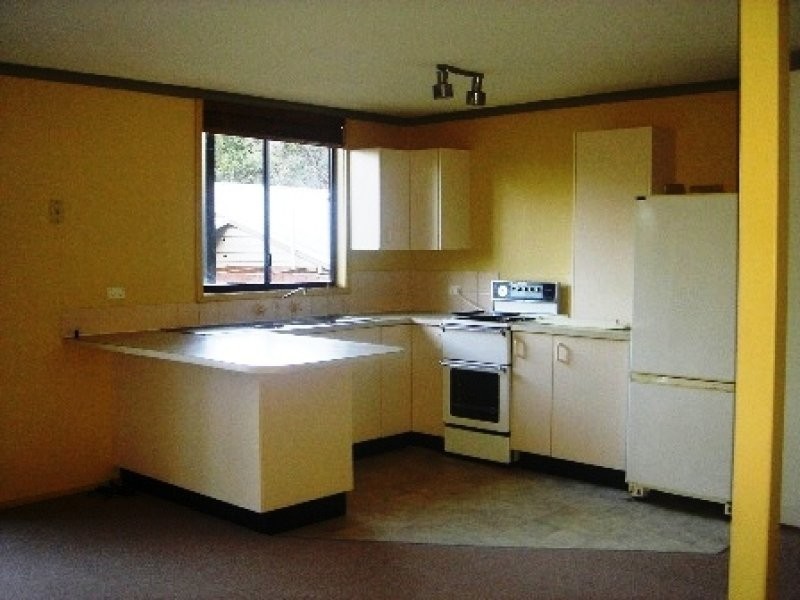 60 Waratah Street, East Gosford NSW 2250