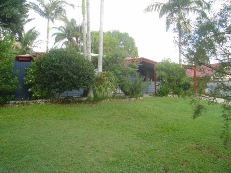 4 Hagen Place, Bli Bli QLD 4560