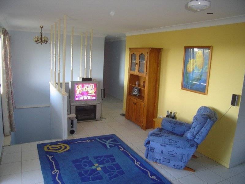 7 School Rd, Bli Bli QLD 4560