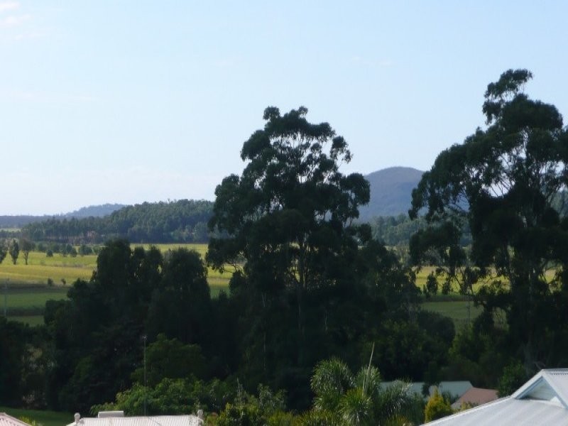 8 Countryview Court, Bli Bli QLD 4560