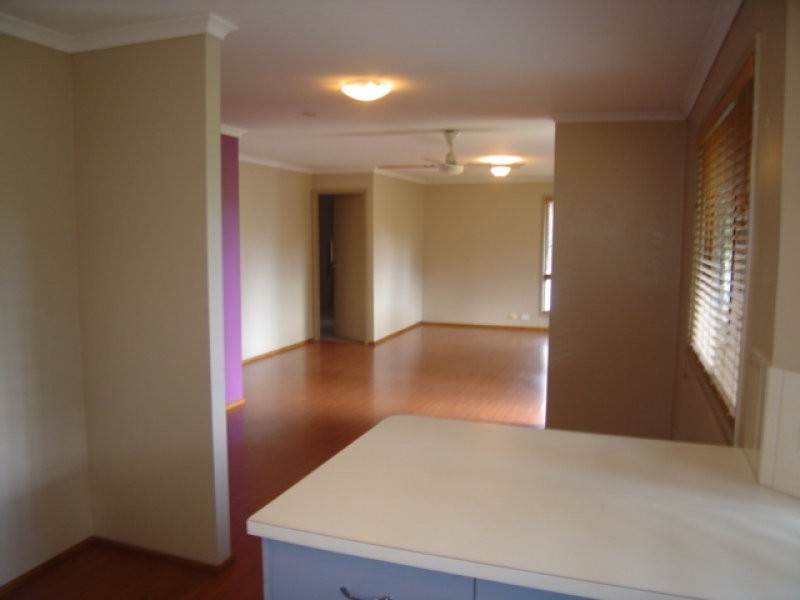 4 Hagen Place, Bli Bli QLD 4560