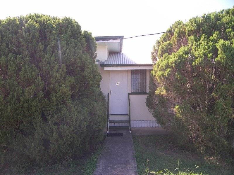 64 Main Street, Park Avenue QLD 4701
